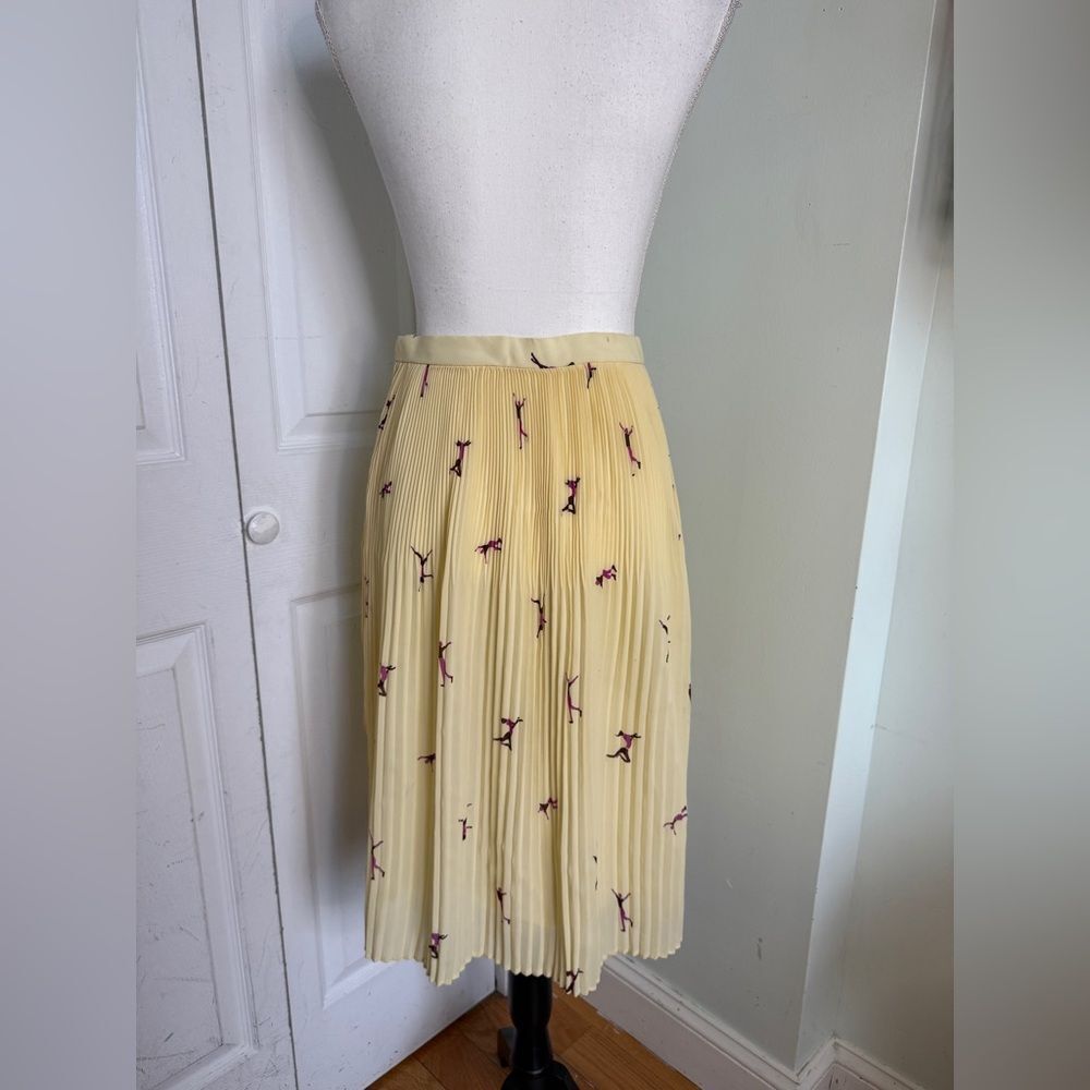 1970/80s Japanese Canary Yellow Ballet core Pleated Skirt with Acrobats Pattern - Picture 4 of 15